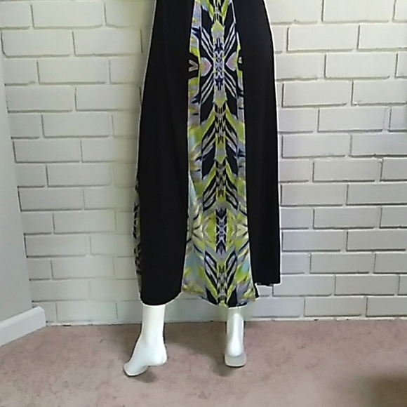 Charlotte Russe Abstract  Multicolor Maxi Dress. Size XS - Picture 7 of 10